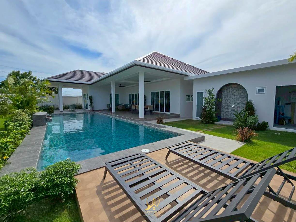 Luxury Pool Villa for Sale at Chada Project